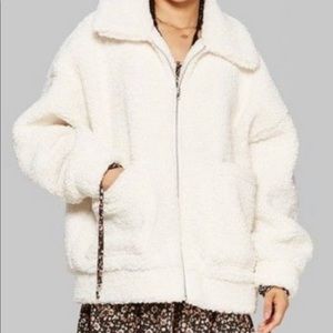White OVERSIZED Teddy Jacket🤍M/L